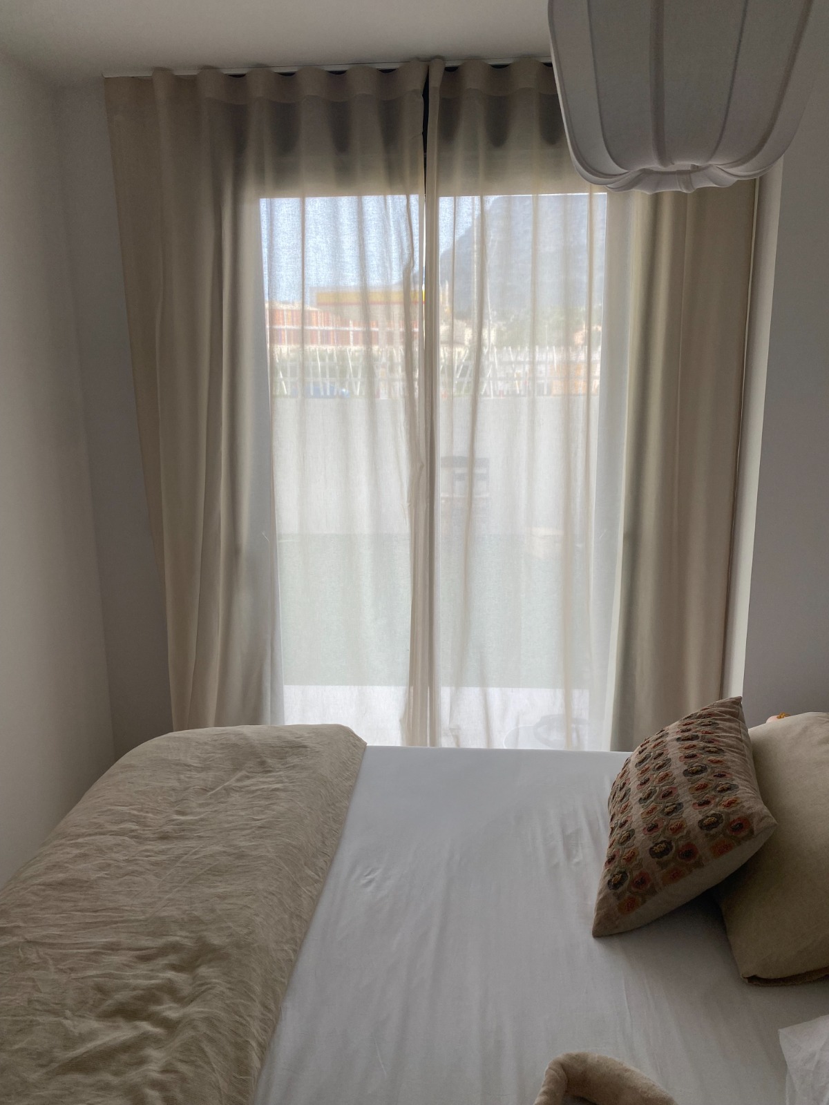 Cortina abierta